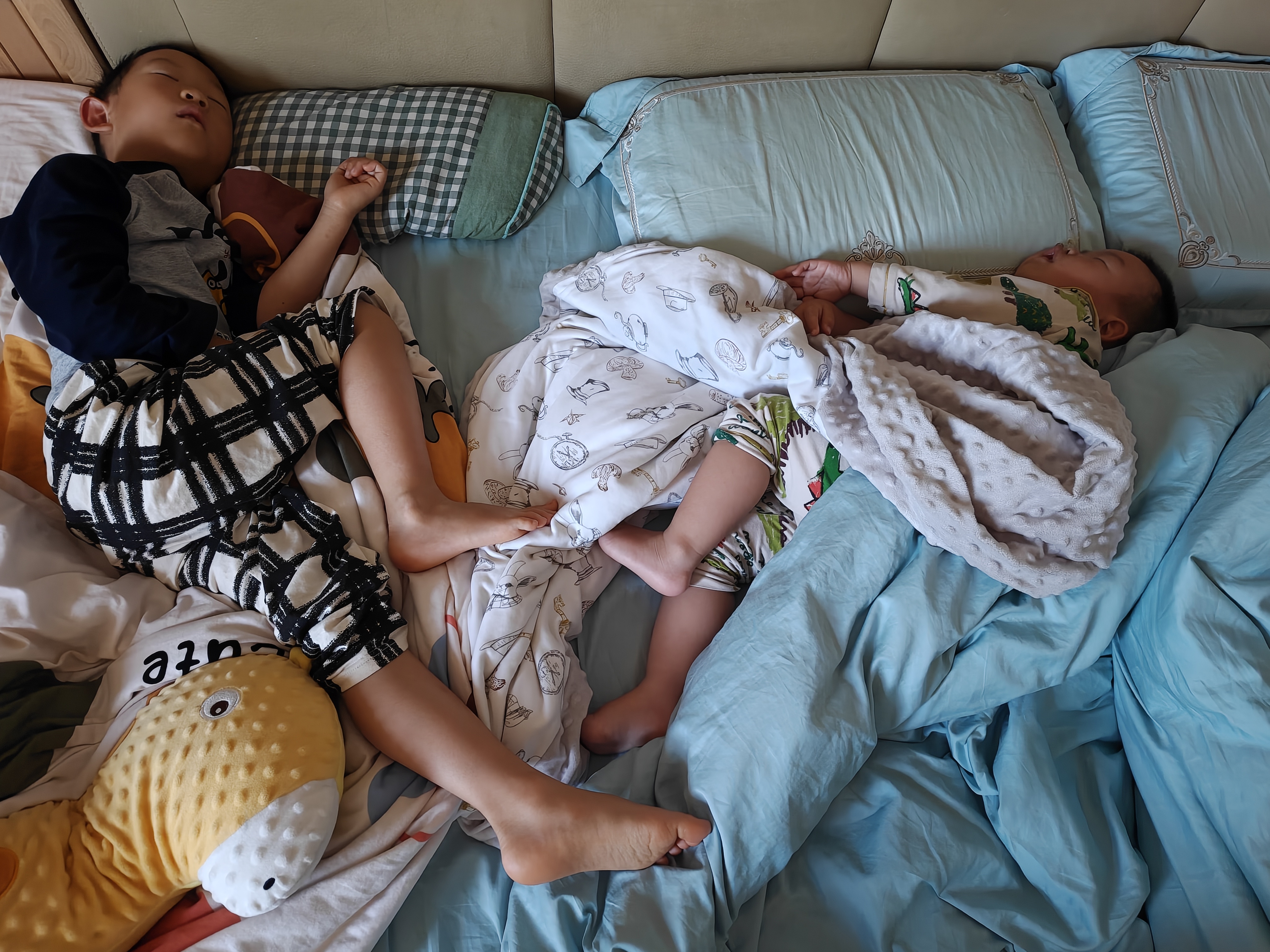 早啊宝们，都起了吗？ 