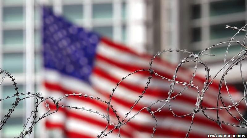 【美国要求公民撤离中东部分地区】
随着与伊朗的紧张局势不断升级，美国已下令本国公