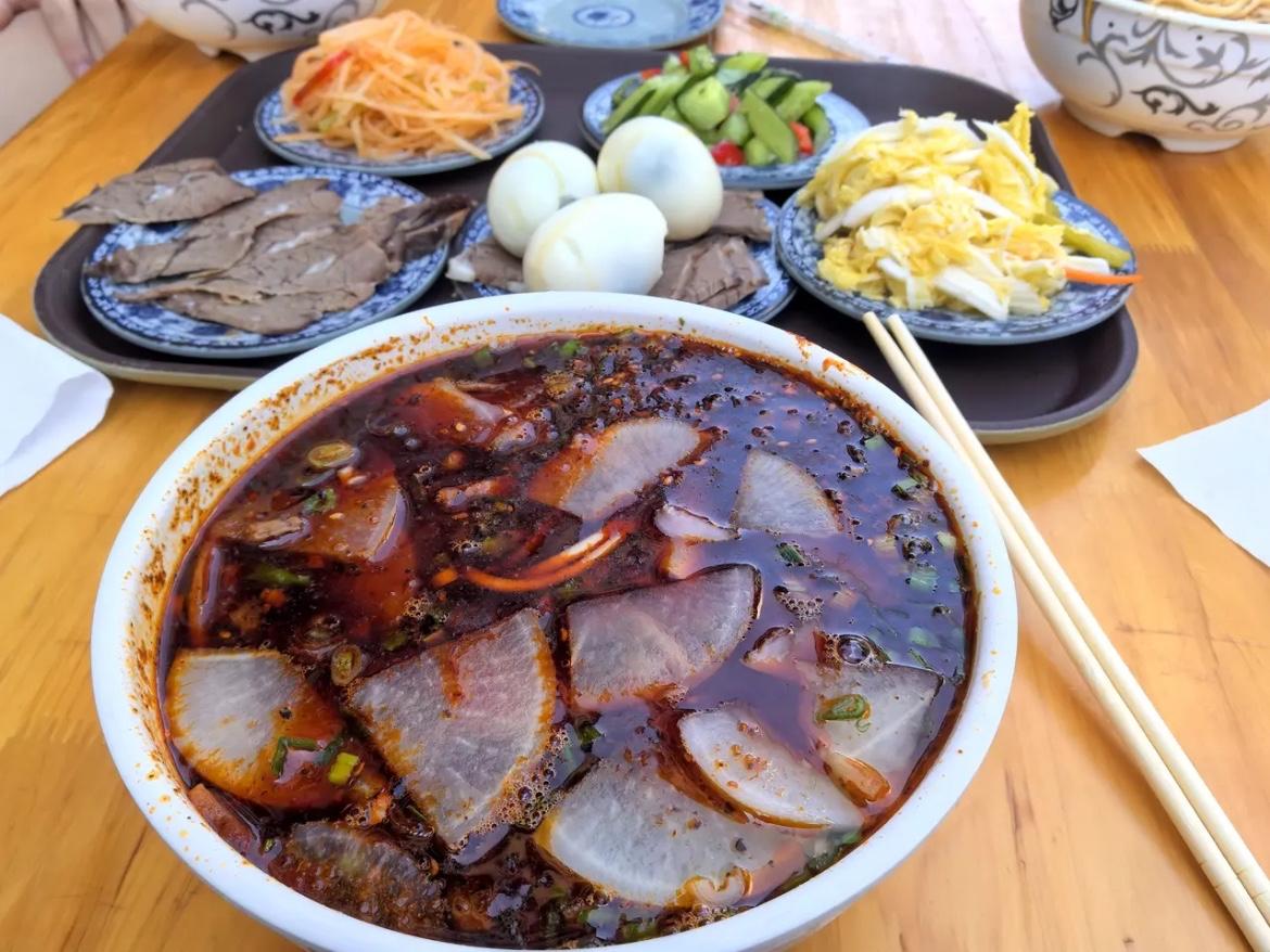 晒图笔记大赛哇撒，这碗兰州拉面的含金量太高了，是我吃过最美的，也是最好吃的，太棒