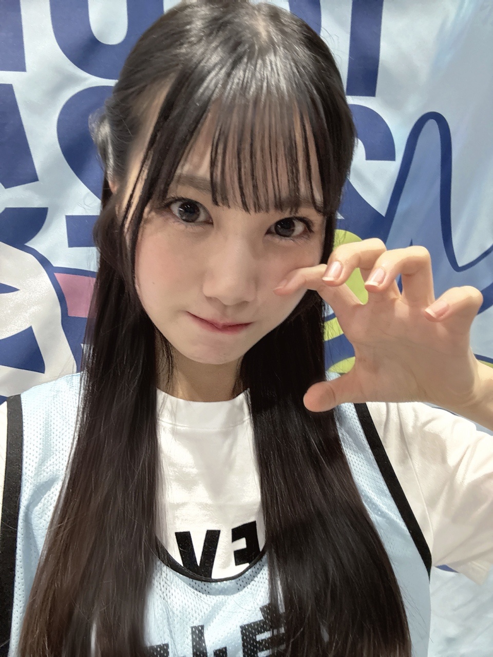 鶴崎仁香「今日のご飯は何にしようかな~~ラーメンも水炊きも明太フランスも、、きに