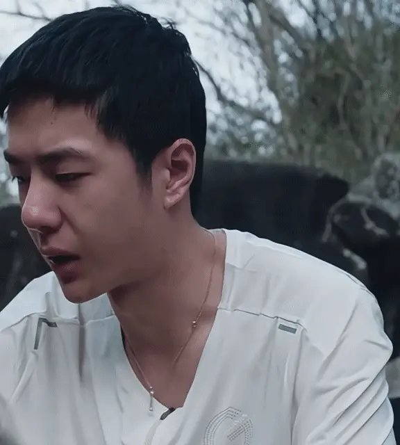 王一博是不是没有偶像包袱了 ​​​