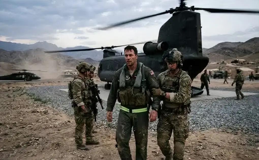 赔本买卖！美军救援血亏5架飞机，地面入侵纯属自讨苦吃
 
美军营救F-15E飞行