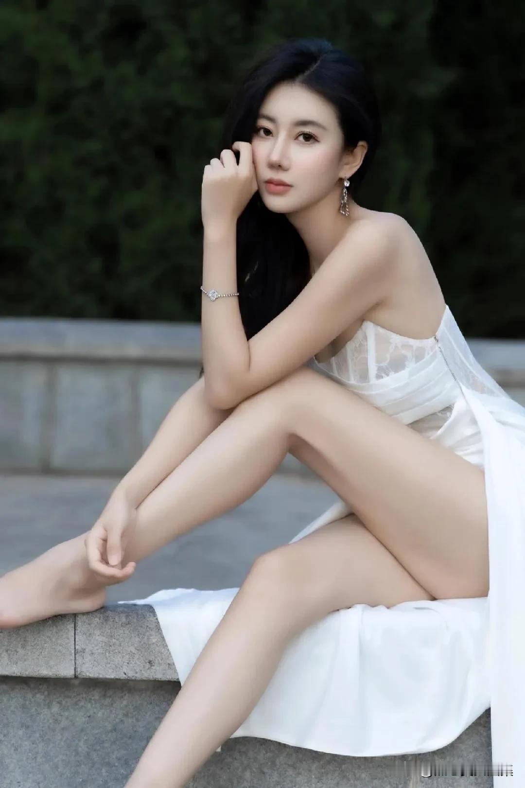 #有哪些美女让人过目难忘？#