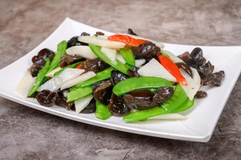 家常素炒三鲜，鲜香味美，清淡营养百吃不厌