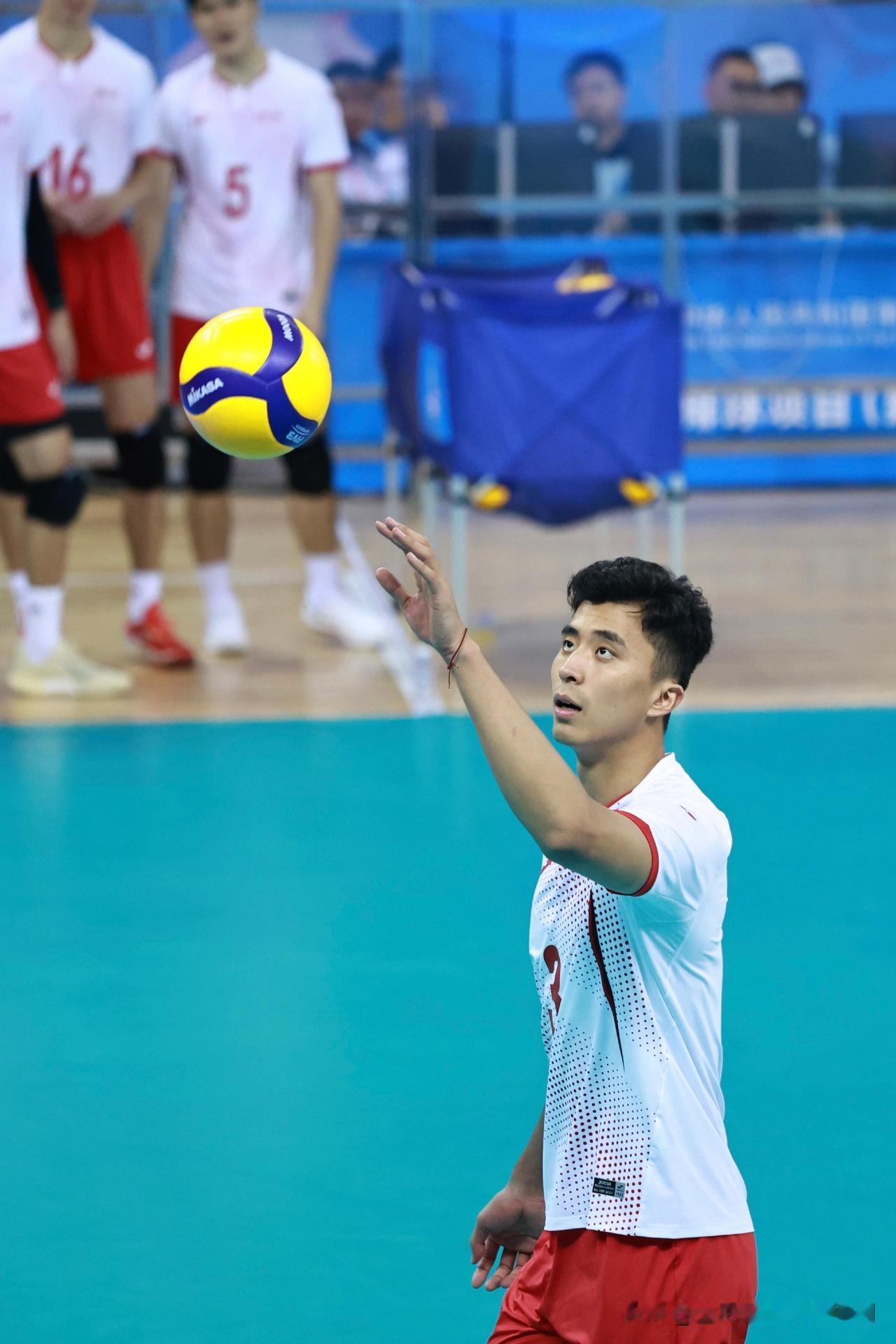 全运会男排决赛赛程对阵
男排全运会决赛将于11月20日进行，赛程对阵如下：
铜牌