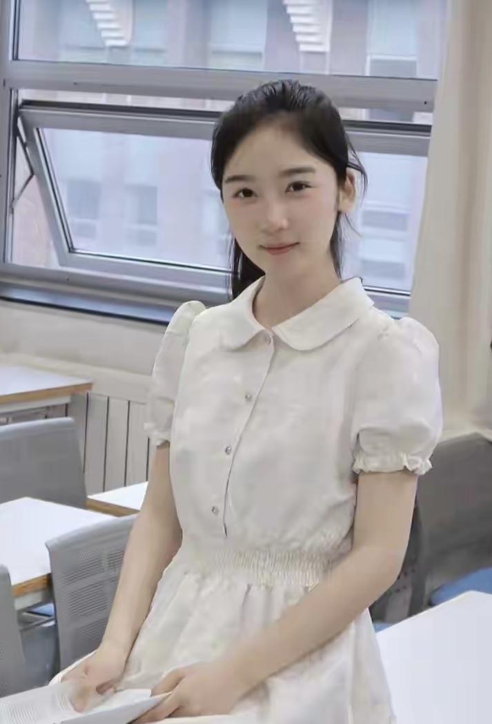 漂亮女孩
