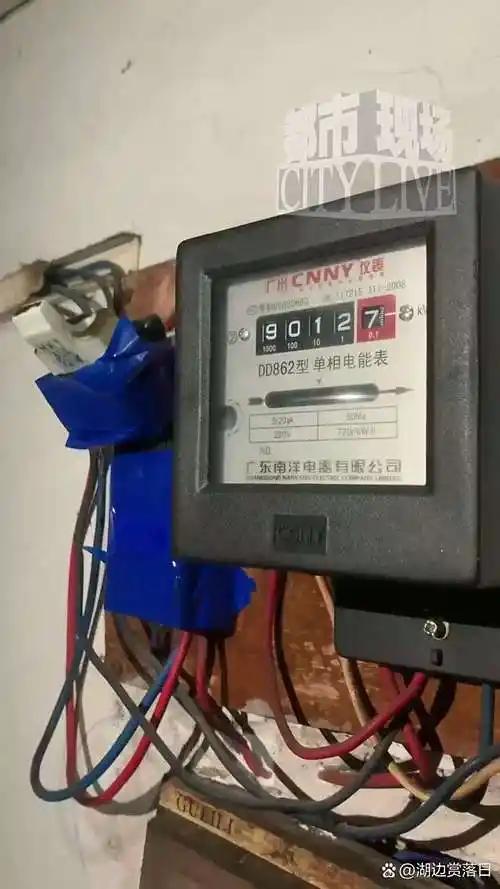 偷电八年，869 万电费谁在买单？

眼下没人能给出完整答案——民事案件还没开庭