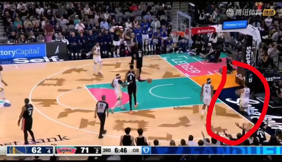 还没结束，库里一个人罚球14次，马刺全队12次