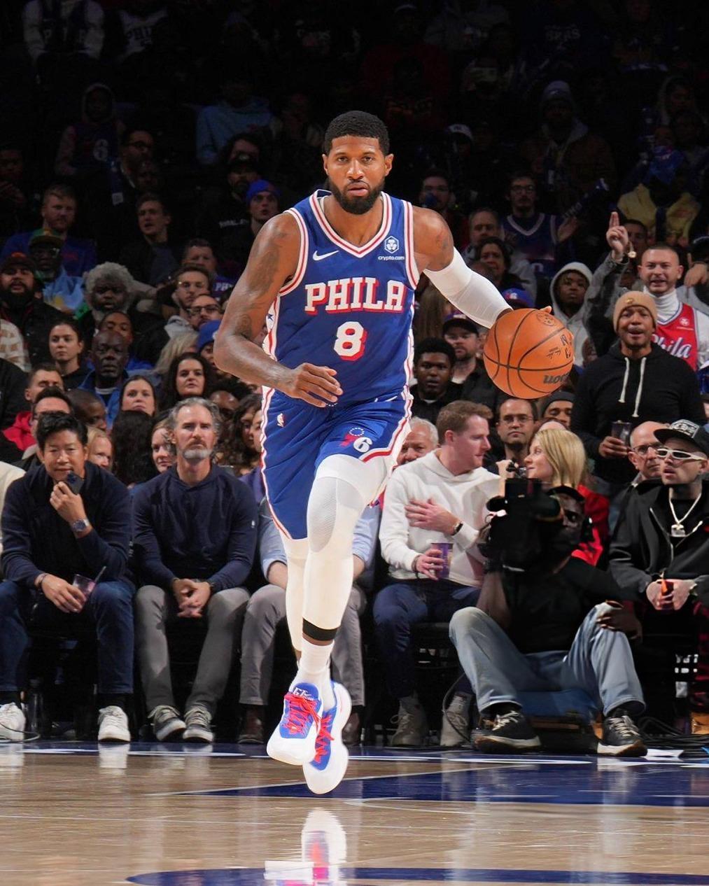 球鞋图集！分享保罗·乔治今日比赛上脚的一双GT Cut Academy配色～