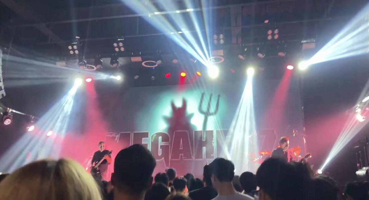 Megaherz 717 广州 场地给到拉💩指引不清晰，音响也拉🤦‍♂️me