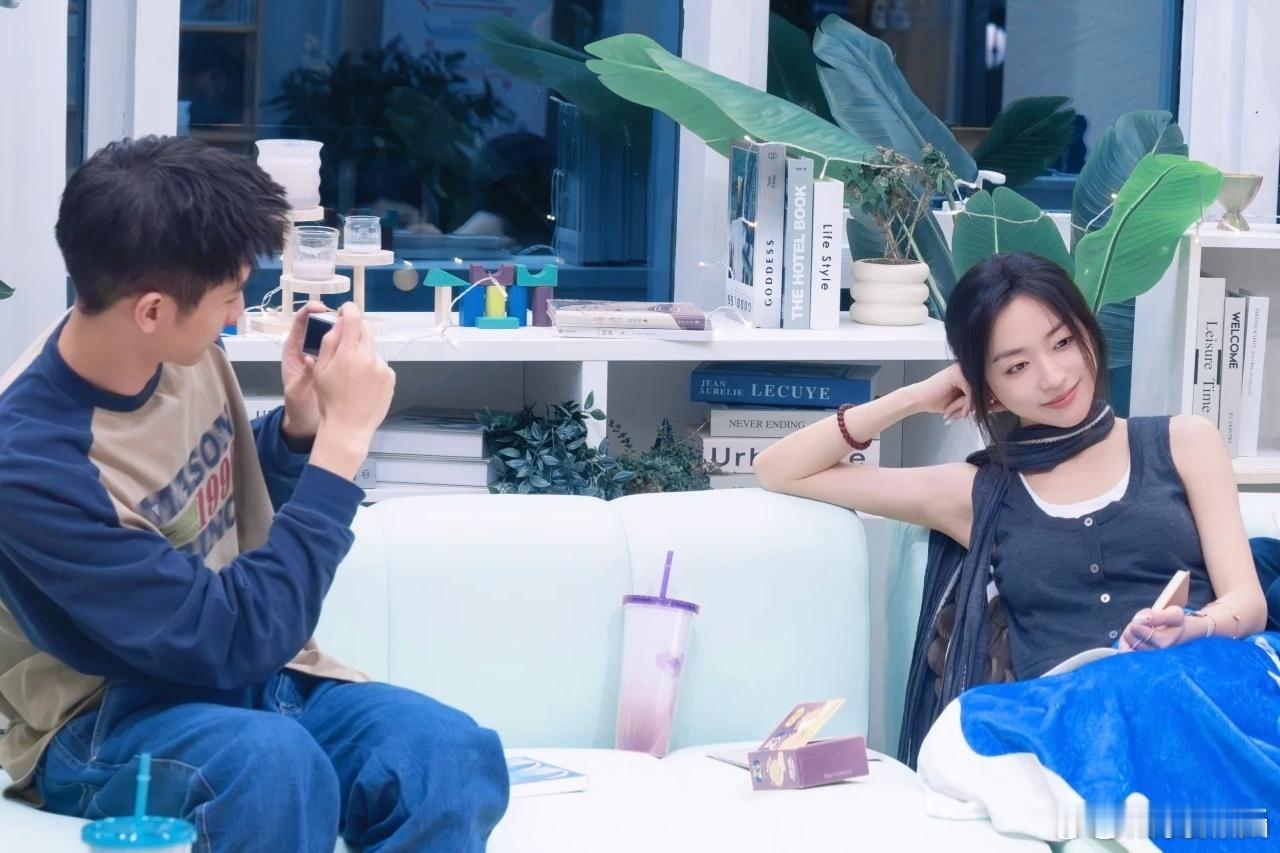 #高雅cp 拉扯# 看着彭高和青雅在节目中你来我往，这拉扯间的甜蜜，简直是让人欲