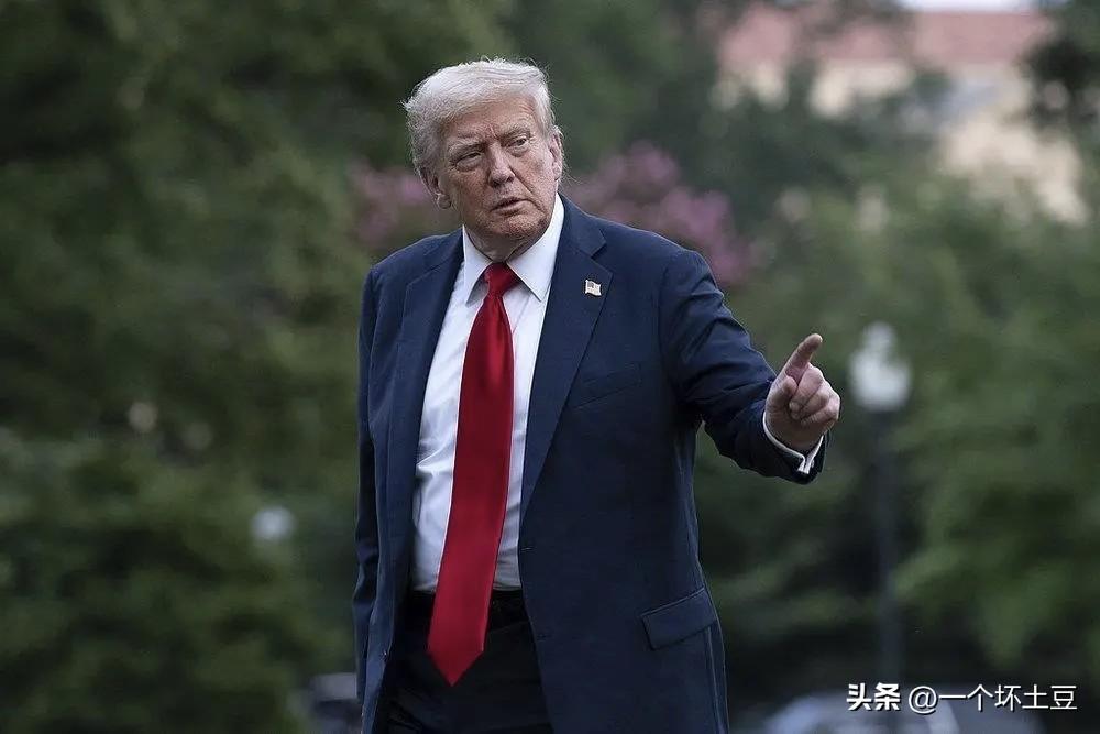 特朗普疯了：我拿内塔当兄弟，内塔当我是憨批？

以色列这波是对美国阴险背刺，精心