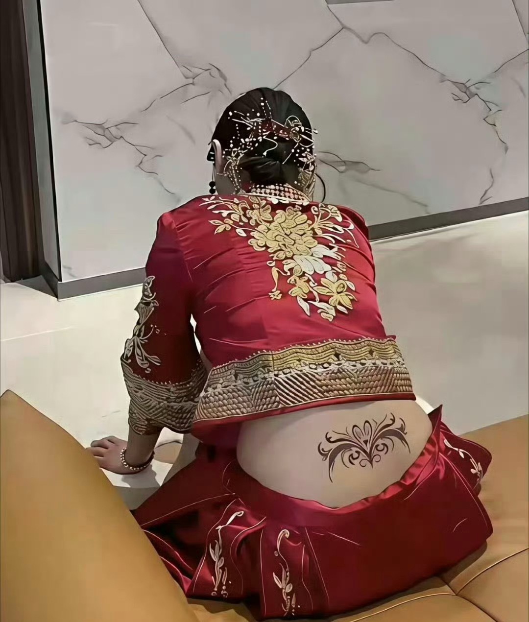 这个新娘子一看就不好惹，结婚后还不得把新郎管的服服帖帖的！ 