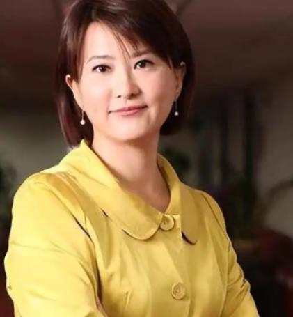 国民党“立委“王鸿薇在节目中威胁中国大陆，如果解放军再围台军演的话，国民党将与民