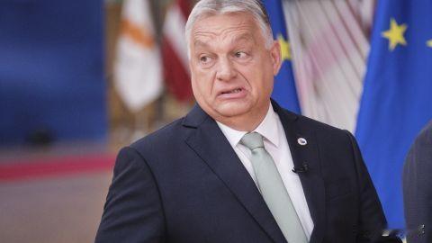 欧尔班欲借道克罗地亚进口俄罗斯石油
 
彭博社报道，匈牙利已就经亚得里亚海线路运