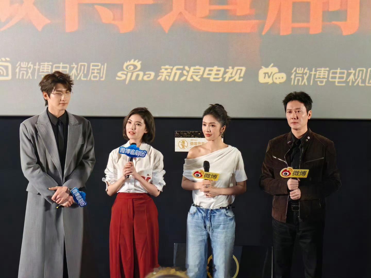 【邢昭林】Ber你小子居然这么高[吃惊]这身材比例也太好了吧！ 