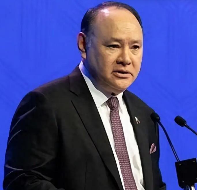 中国大使怒了，称要让菲防长付出代价，派兵抓中国人绝不能容忍

最近南海周边的话题