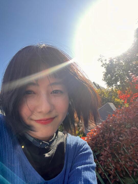 p1美女，p2给你一拳