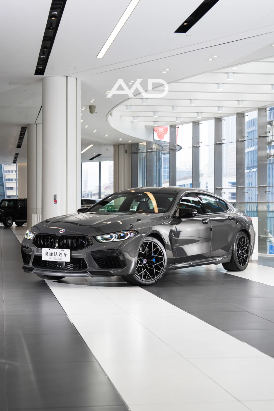 西装暴徒，优雅与狂野的完美融合