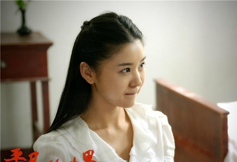 当我们真正接受了田晓霞的离去，就会明白路遥的深情，也能领悟《平凡的世界》中的人生