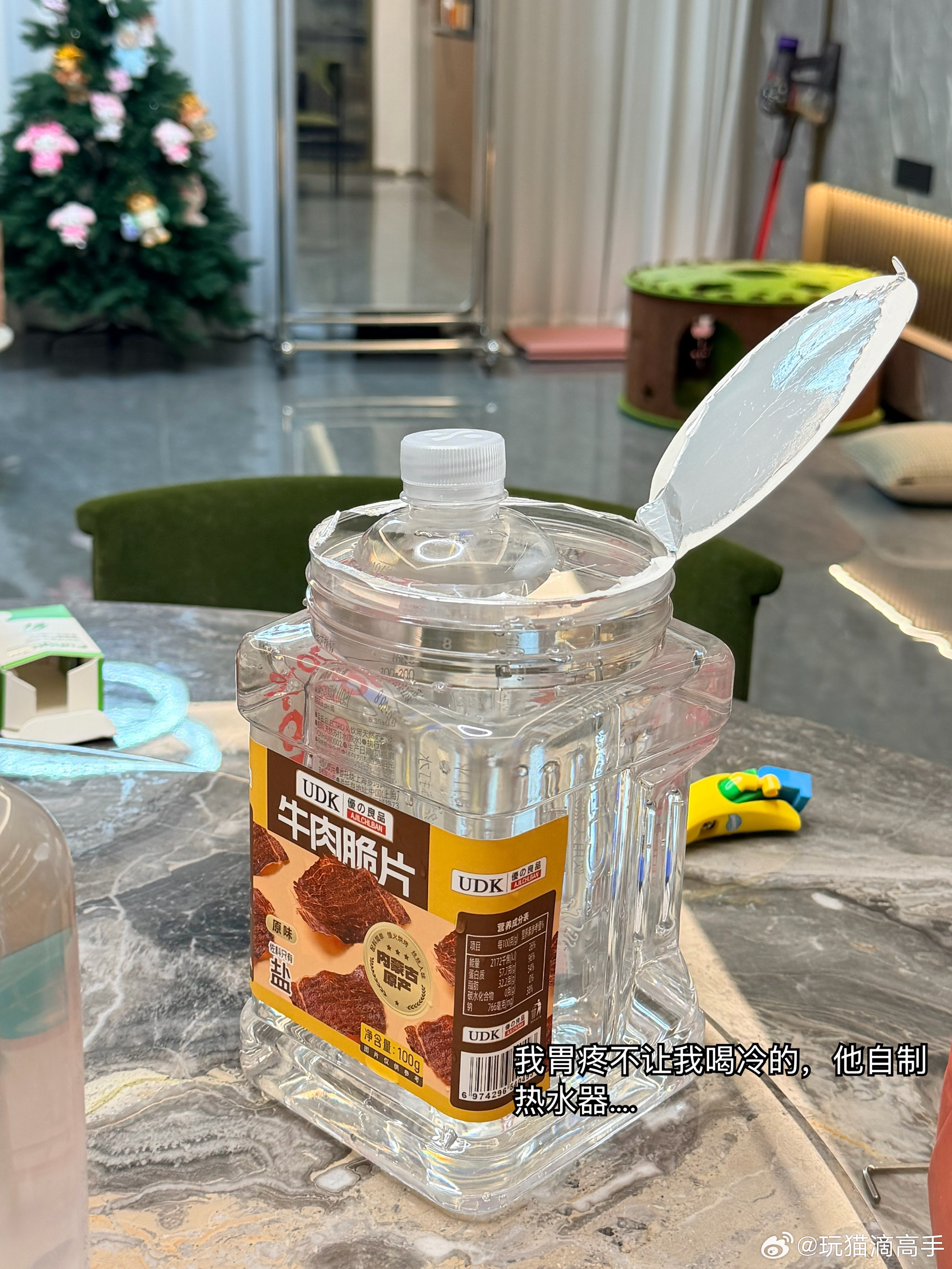 处女座男很符合刻板印象，服务型人格我老公日常：起床给我买咖啡放床头，洗衣服收衣服