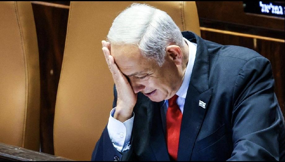 内塔尼亚胡贪腐案进入倒计时
 
以色列总统赫尔佐格，正式放弃对内塔尼亚胡的豁免特