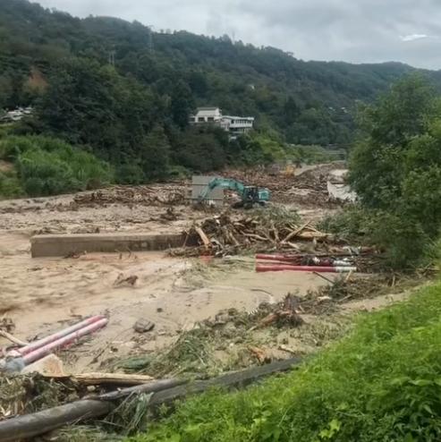 2026 年 8 月 23 日，百姓关注、云南交通之声报道，云南临沧 G5615