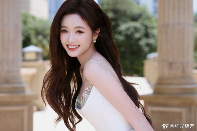 吴宣仪跳信仰之跃夯爆了你好星期六反复循环吴宣仪这段信仰之跃，藏贴纸的小设定反而让