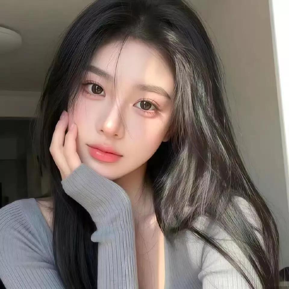 温柔甜美的少女，自然妆容，优雅气质清透少女感妆容 温柔甜美风妆容 甜美元气妆容 