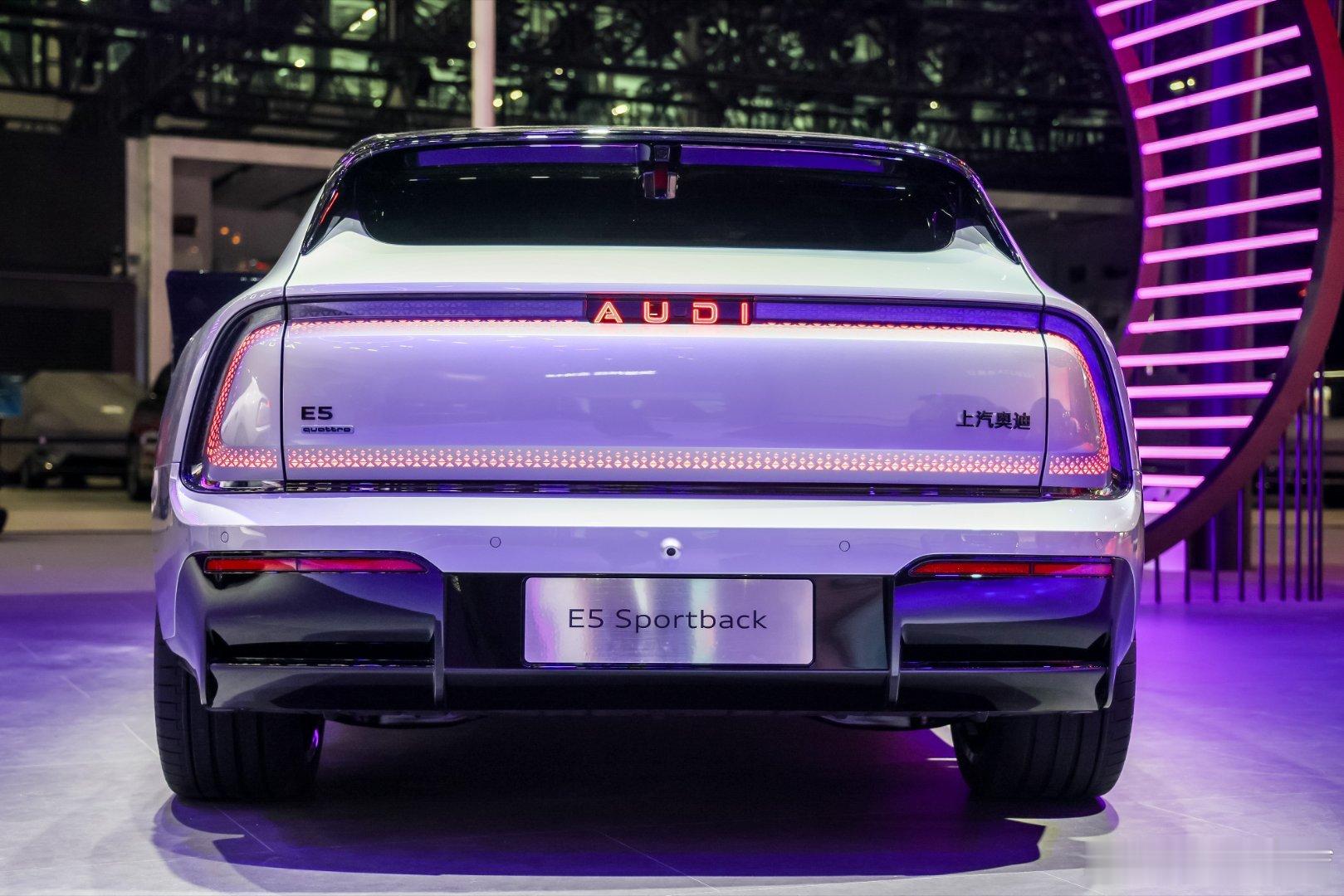 家人们谁懂啊，当传统豪华全力以赴，新能源赛道便迎来新标杆！AUDI E5 Spo