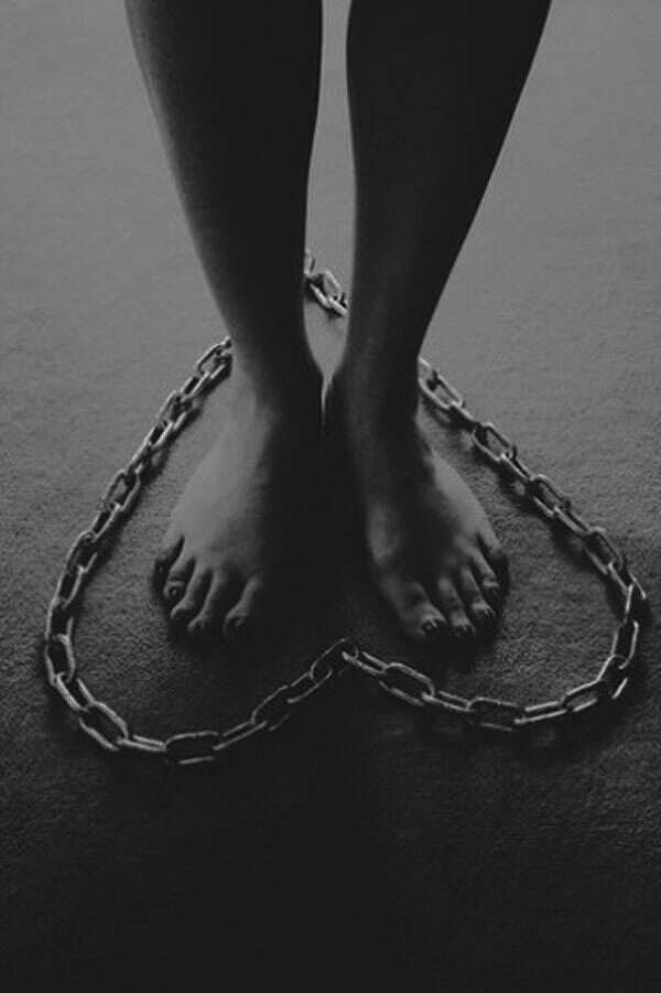 每一种生活，都有它专属的道理和理由，感受不到自己的生活快乐，要么是还没有找到理由