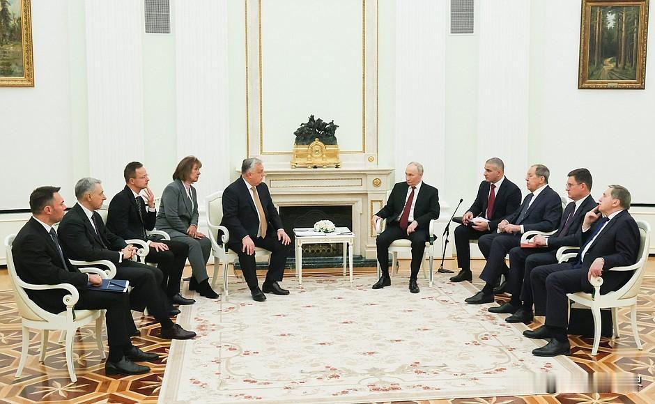 【欧尔班：莫斯科谈判非常成功】
布达佩斯时间2025年11月29日，匈牙利总理维