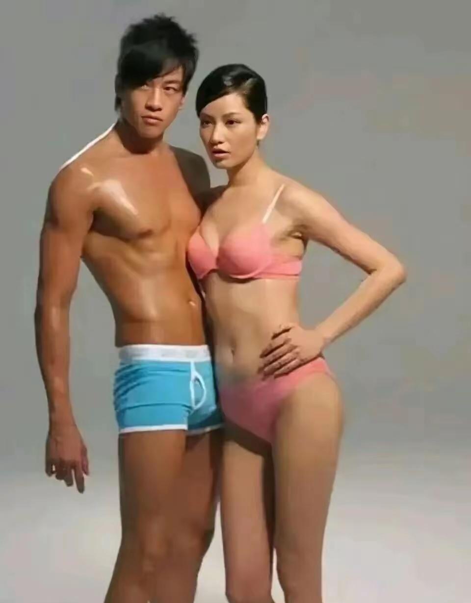 何润东瞿颖被挖出来的内衣广告，
被网友评价“太顶了”，
根本不是因为尺度大，而是