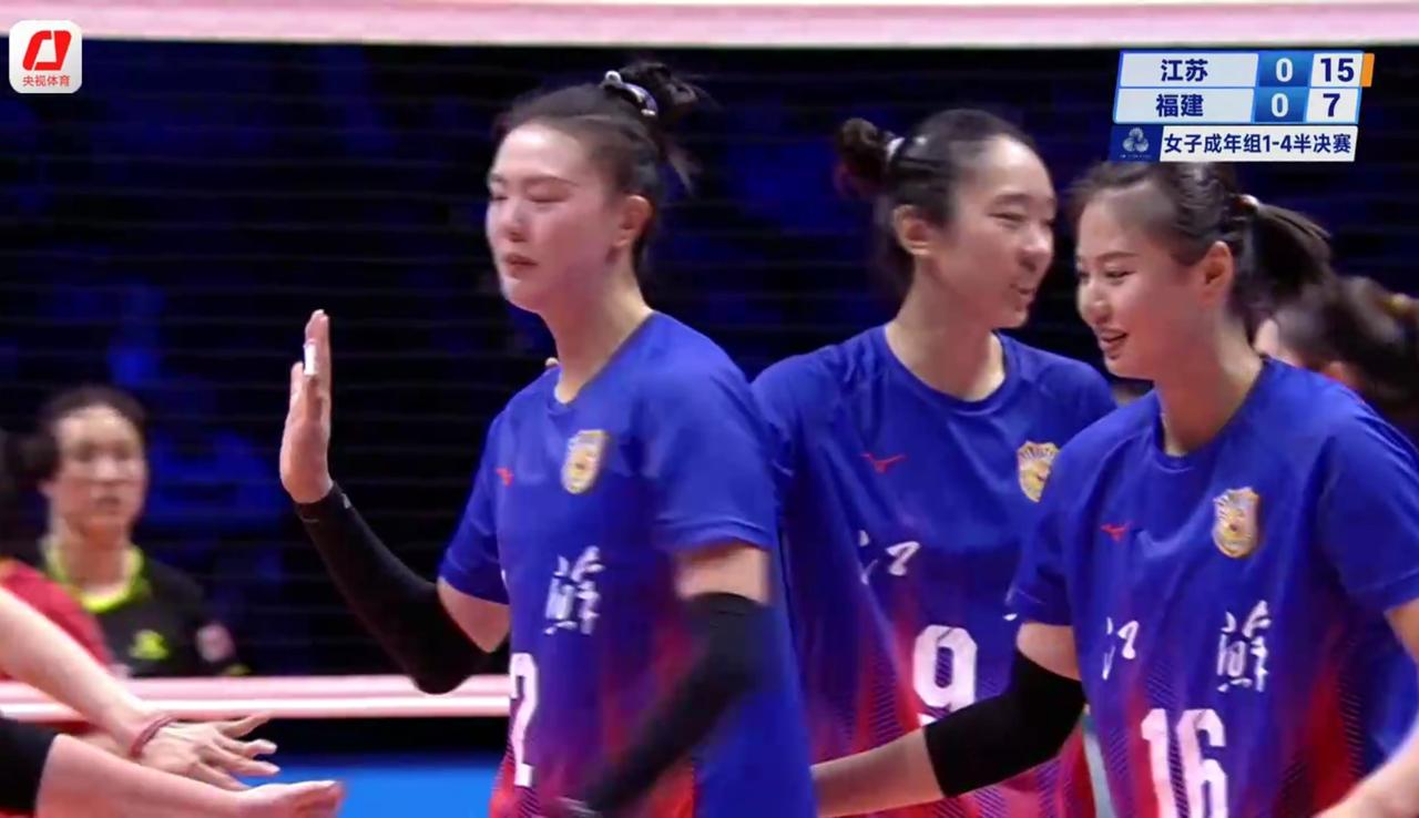 [女排全运会]半决赛:江苏——福建  实时战况:

        11月18日