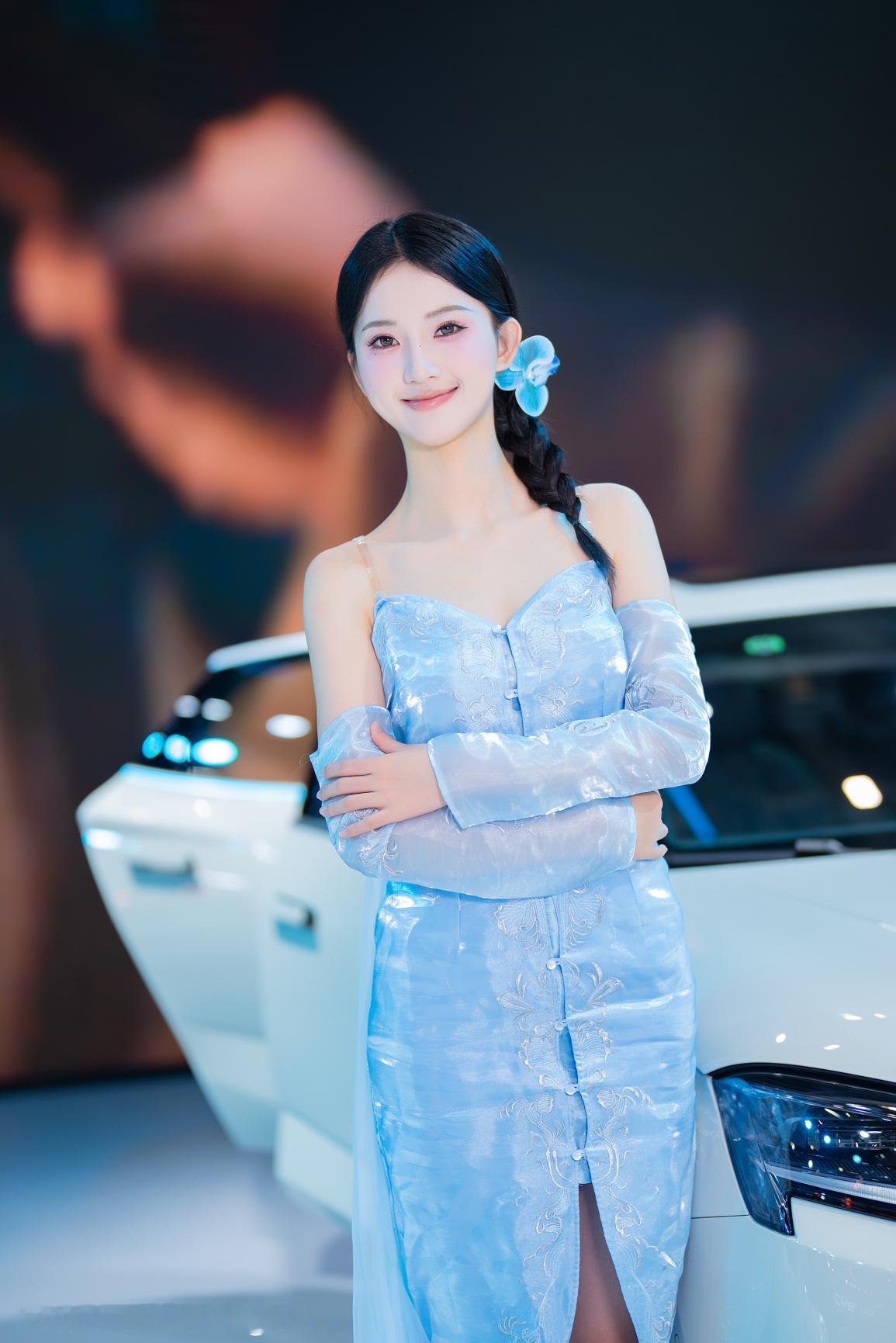 聆听猎人的车展日记猎人在佛山车展猎人与车展 2025 国庆佛山车展想把图片带回家