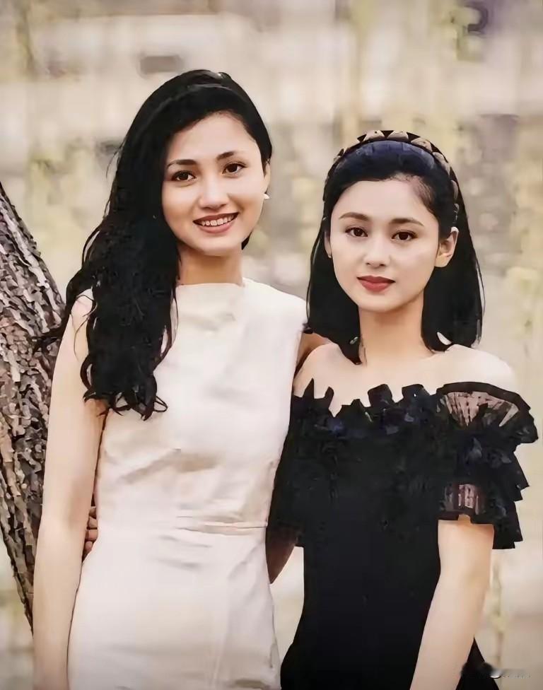 网友挖出35年前旧照，陈红林芳兵，貂蝉贵妃各有绝色风姿
