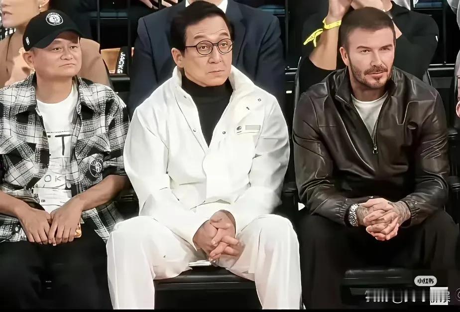 很好奇马云和成龙之间是怎么称呼对方？
马云出生于1964年9月10日 
成龙出生