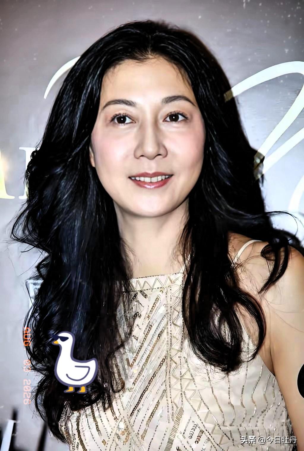 情感专家说：“世上最危险的关系，就是夫妻关系。夫妻生活是肉体上的生活，如果夫妻之