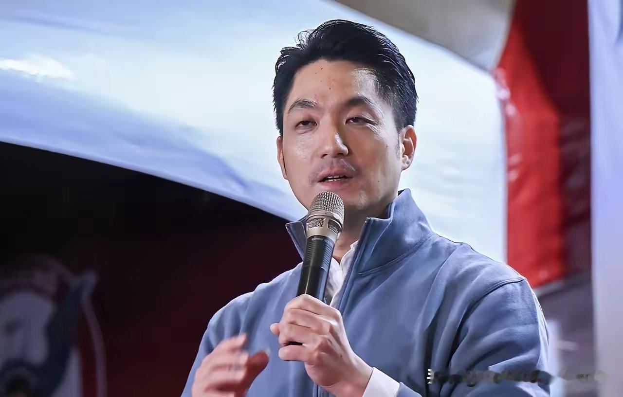 蒋万安近日呼吁大陆多进口台湾农产品，媒体人陈挥文却当场反问：想把东西卖到大陆，岛
