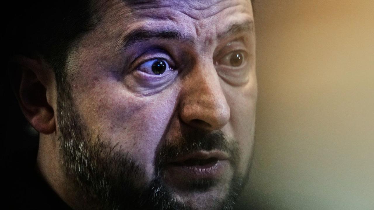 泽连斯基在首次三方和平会谈前抨击欧洲