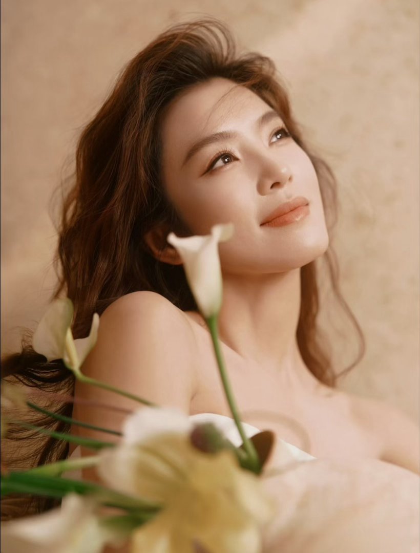 李云霄最受传媒关注女配角 燕子娘这个角色太适合李云霄了！红衣铁链、泼辣狡黠、媚骨