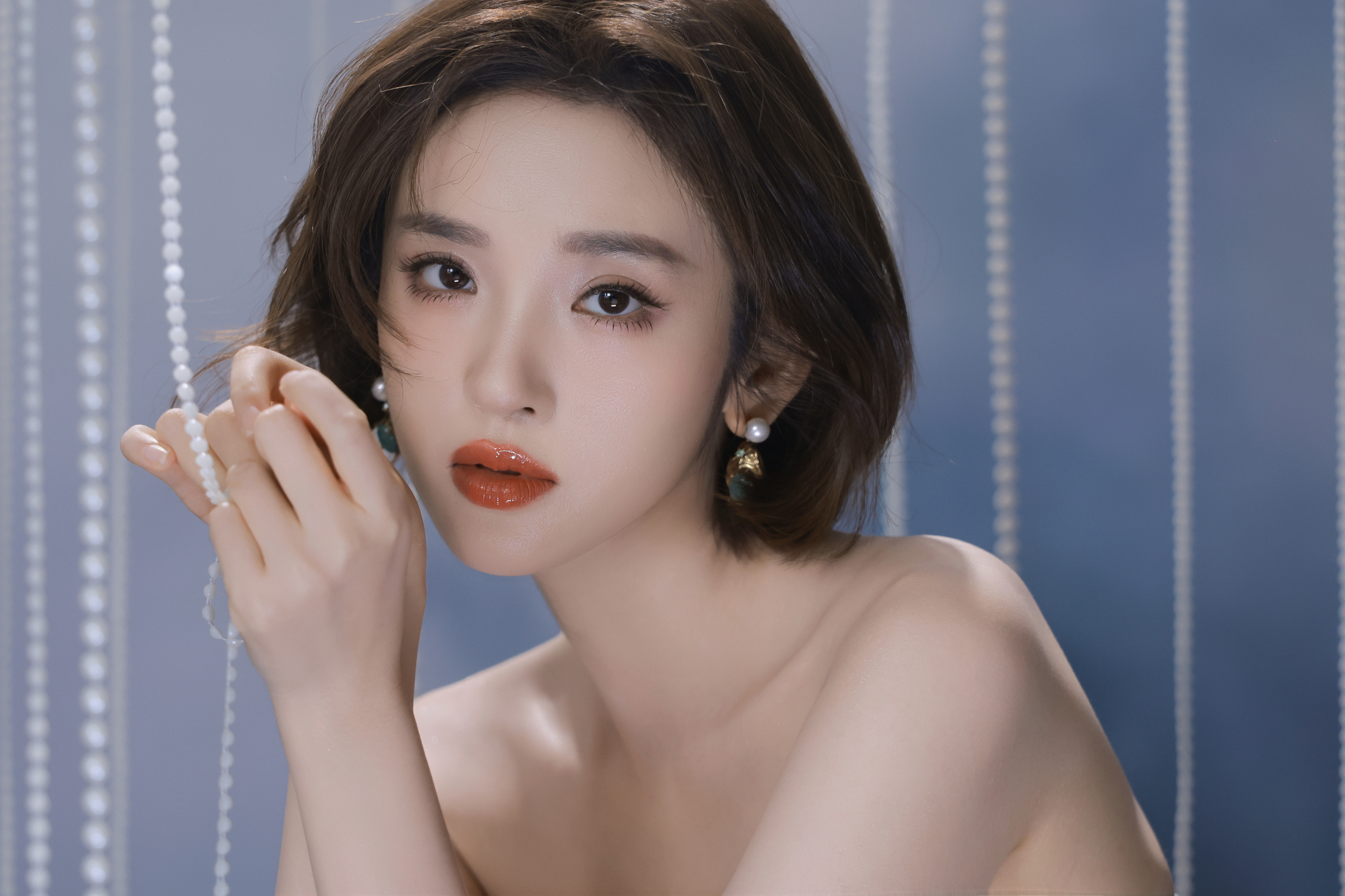 👠唐艺昕 