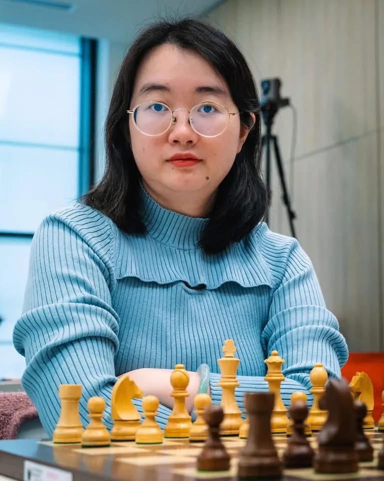 状态低迷！五轮战罢，前棋后谭中怡四和一负，一胜难求。

国际象棋女子大奖赛第三站