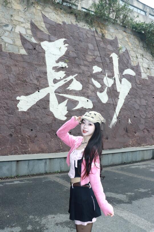 打工人的周末 | 按🦶🏻追剧双重快乐