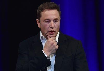 世界首富马斯克又一次语出惊人！在与清华教授的对话中，他一针见血点破了中国理科教育