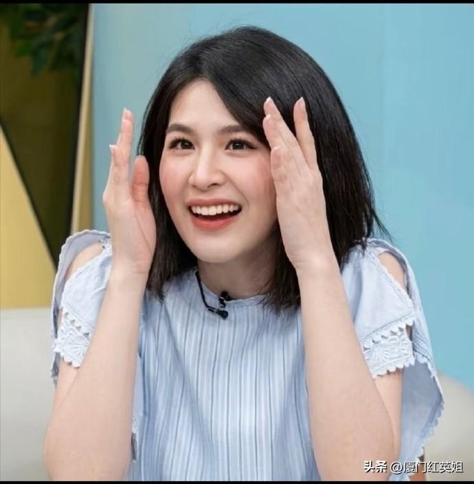凌晨时分，42岁的歌手曾沛慈因声带严重肿胀、医生警告有永久损伤的风险，致歉也不得