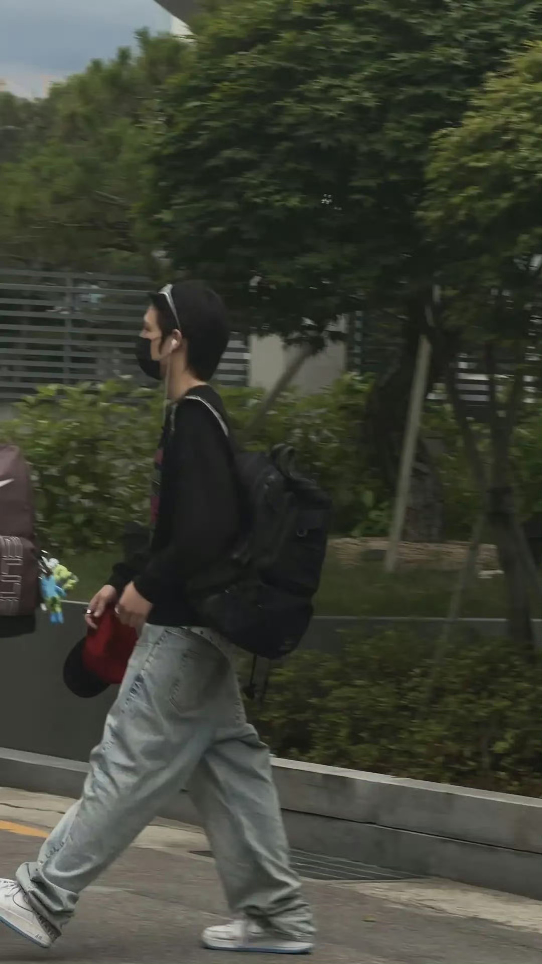 有网友疑似偶遇YG新男团，看起来气质很好呀