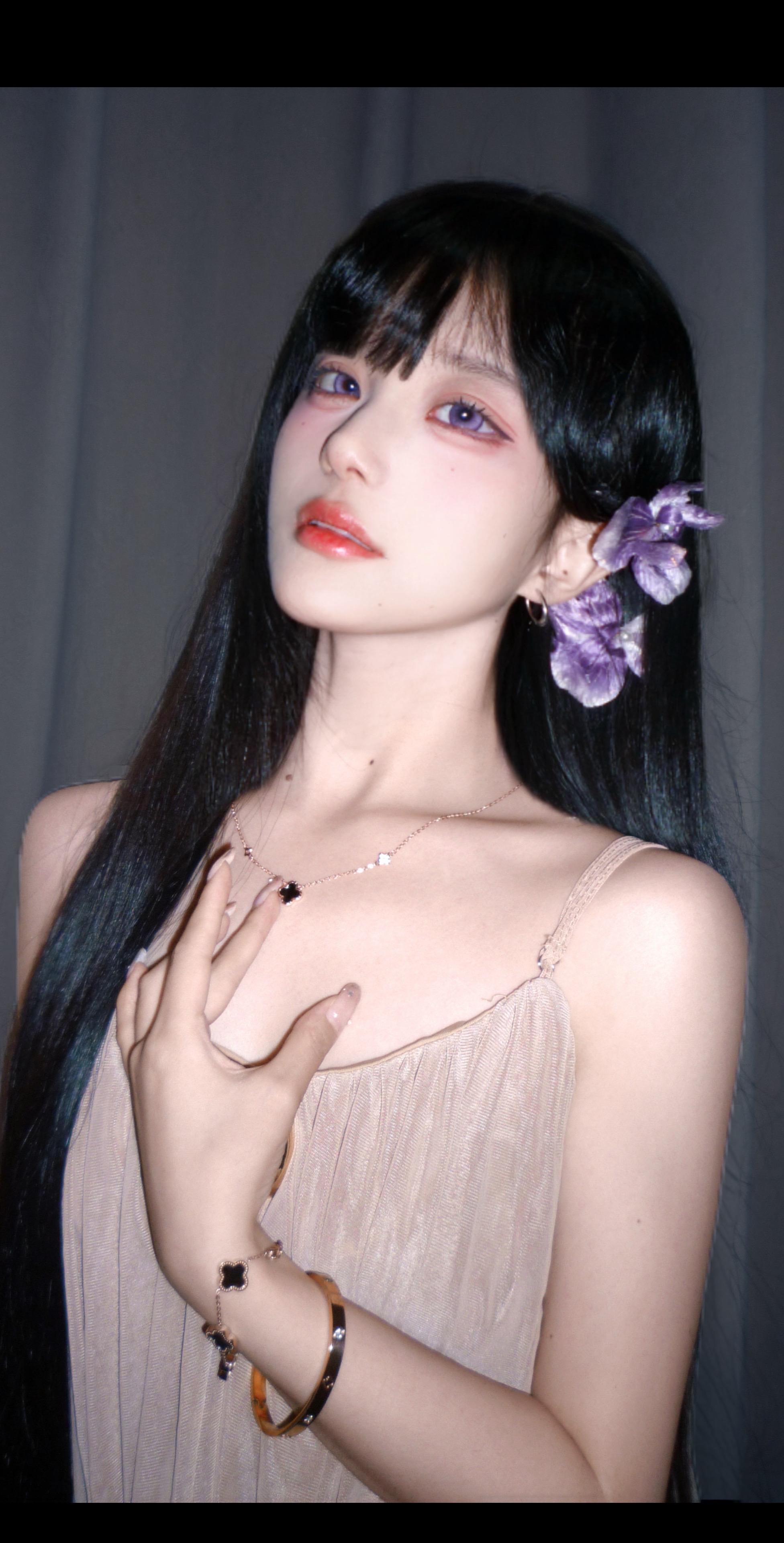 怎么  你的一厢情愿也要我负责吗？