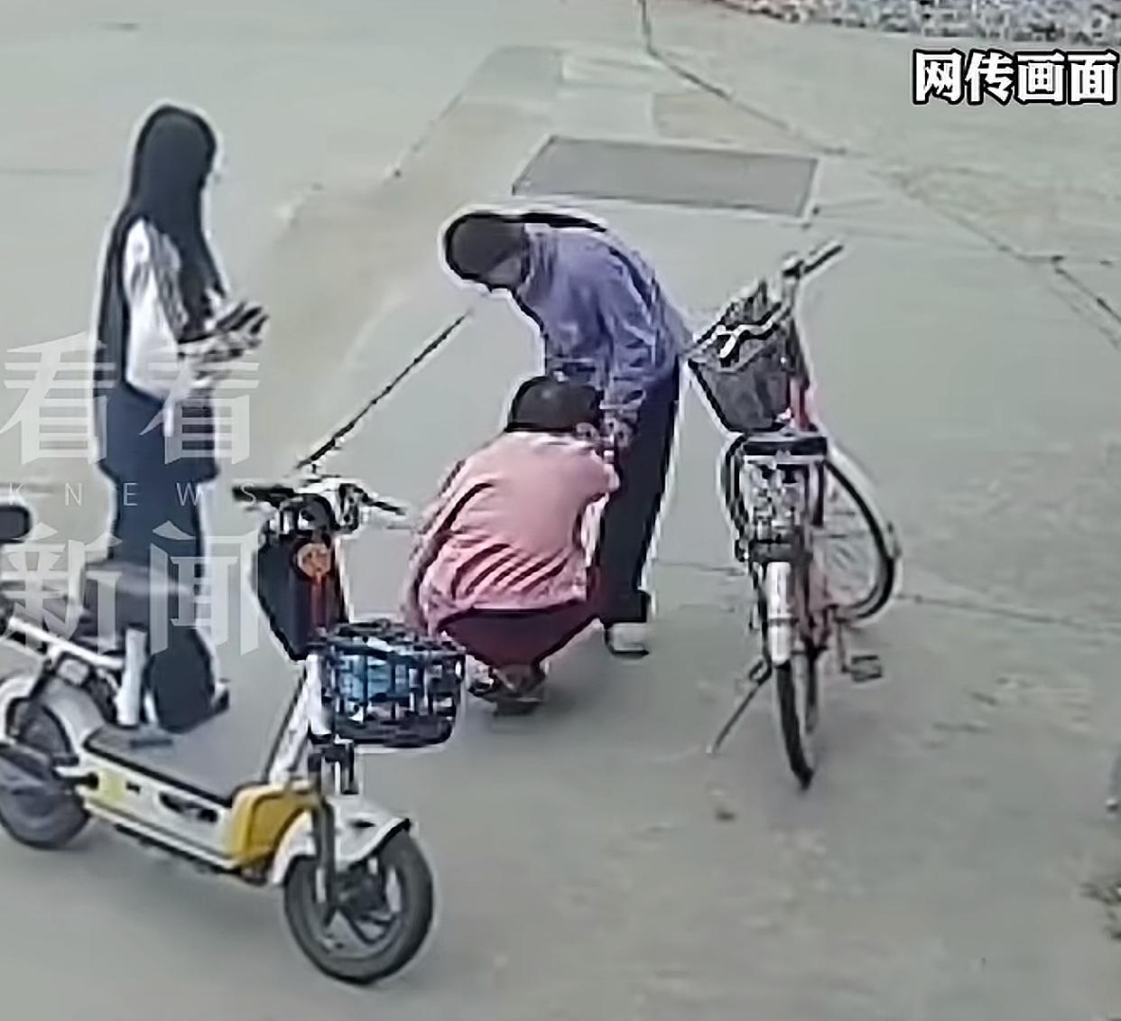 福建莆田两名初中女生扶摔倒老人反被索赔22万一事，终于有了暖心结果！

2月21