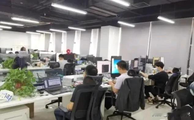 半年度绩效考核出来了，自己被新来的领导打了C，虽然公司C绩效工资不受影响，新领导